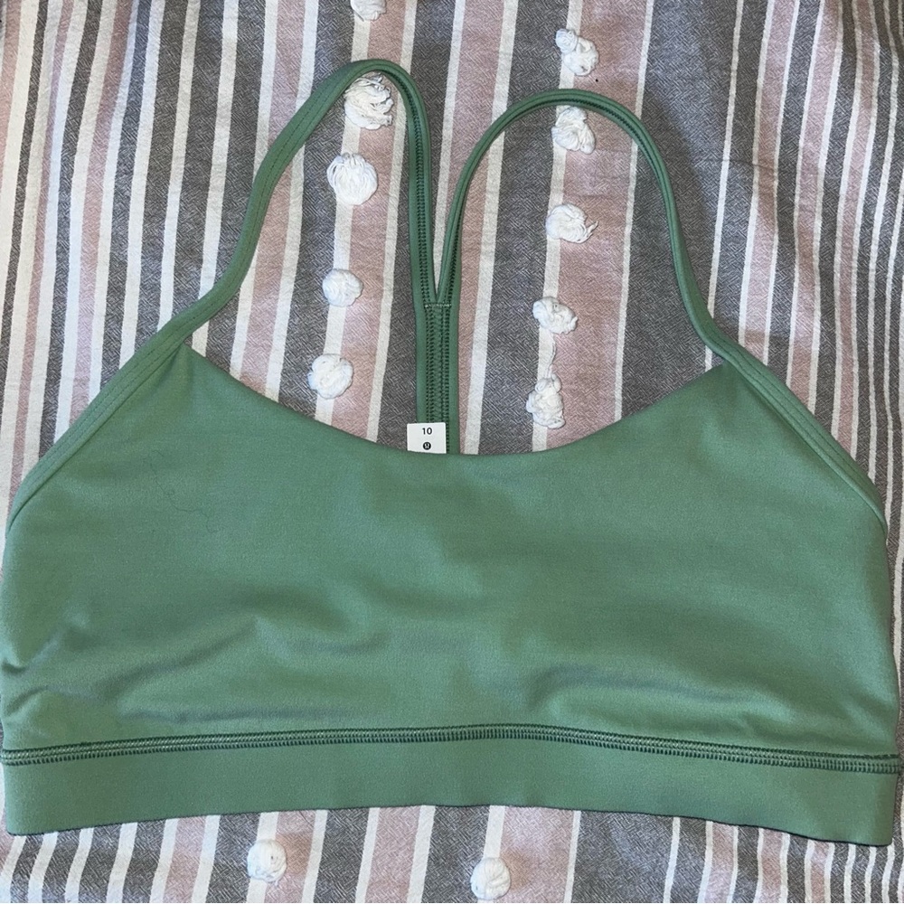 Lululemon Flow Y Sports Bra